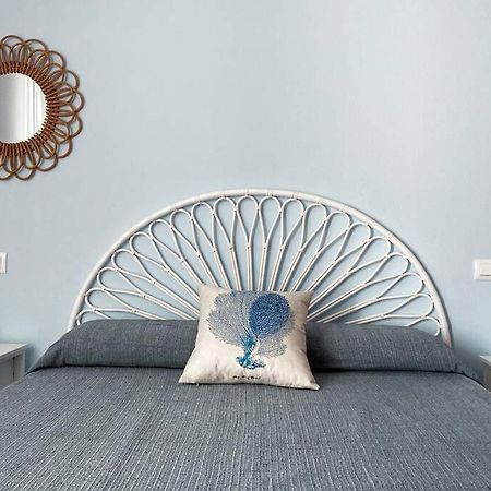 Apartmán Blue Marina - Terraza, Piscina Y Wifi Gratis Roses Exteriér fotografie