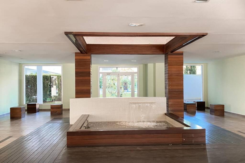 Apartmán Blue Marina - Terraza, Piscina Y Wifi Gratis Roses Exteriér fotografie