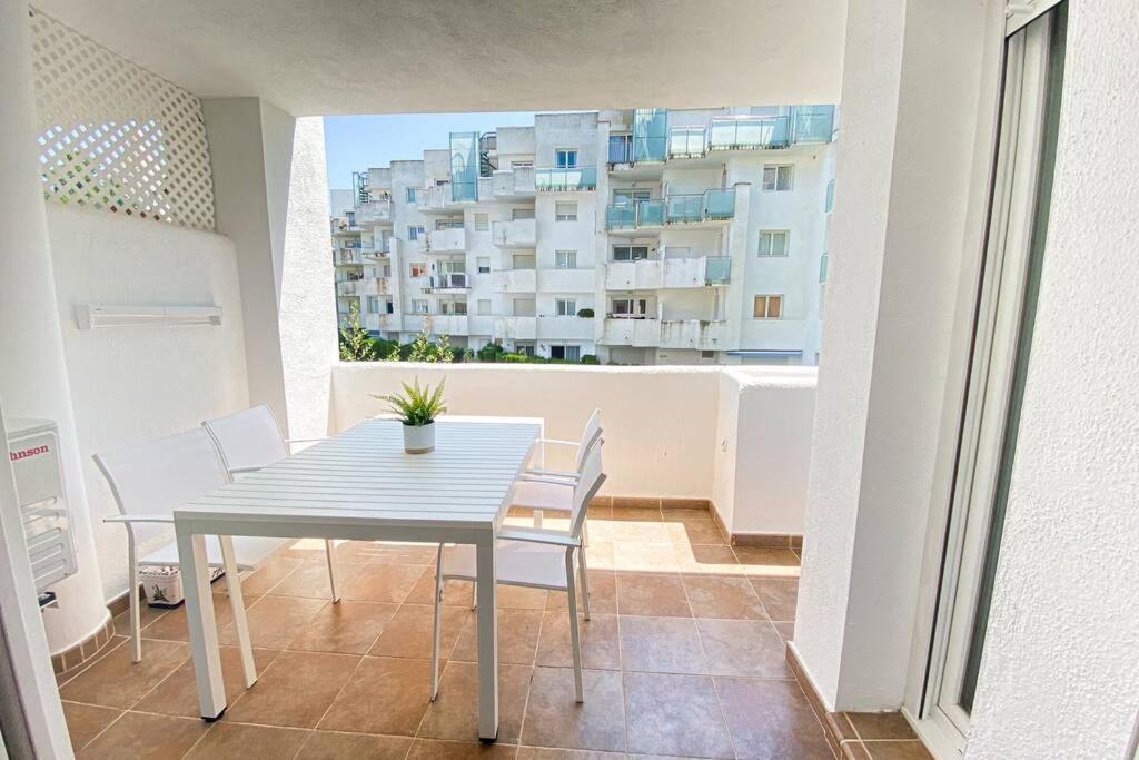 Apartmán Blue Marina - Terraza, Piscina Y Wifi Gratis Roses Exteriér fotografie