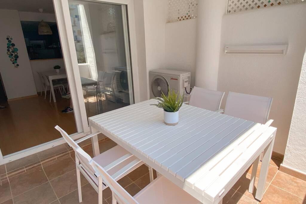 Apartmán Blue Marina - Terraza, Piscina Y Wifi Gratis Roses Exteriér fotografie